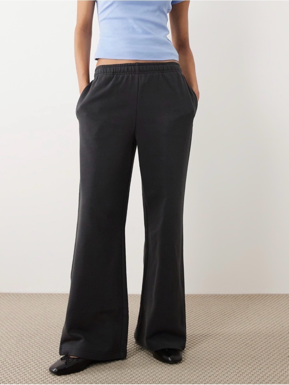 Cotton On Wide Leg Sweatpant Medium Black NWT IN PACKAGE